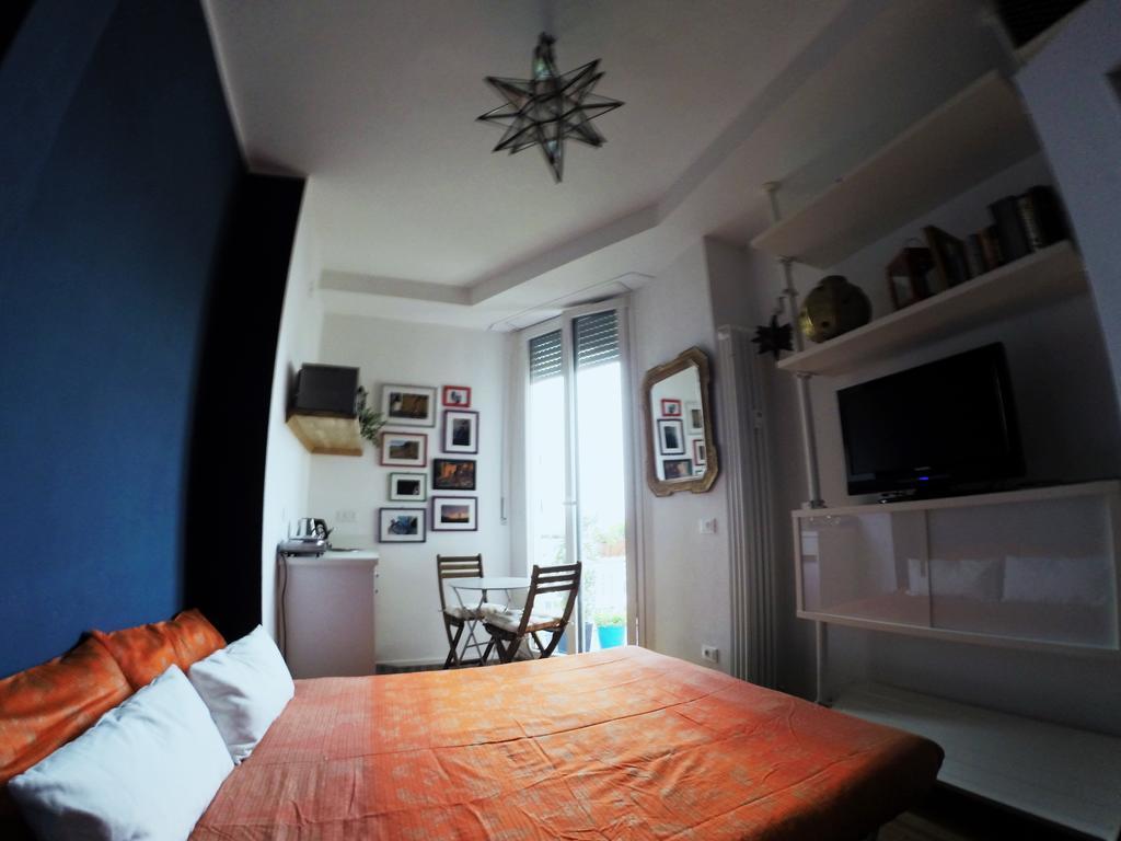 밀라노 Up To Seven B&B 외부 사진